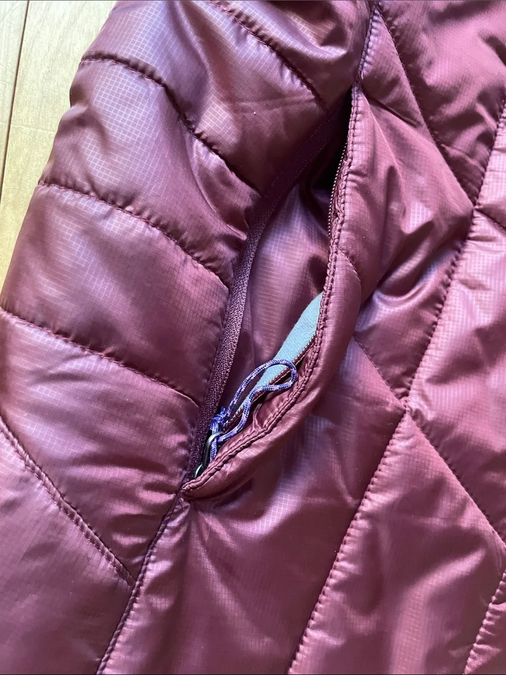 ExOfficio Women's Burgundy Quilted Puffer Jacket